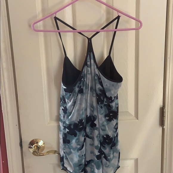 Racer back tank - Picture 4 of 4